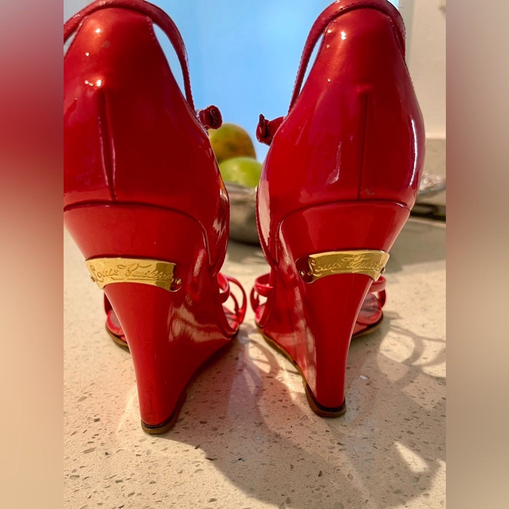 Lois Vuitton Shoes / Sandals / Pink / Gold / Size 38 / 8 - Picture 3 of 7